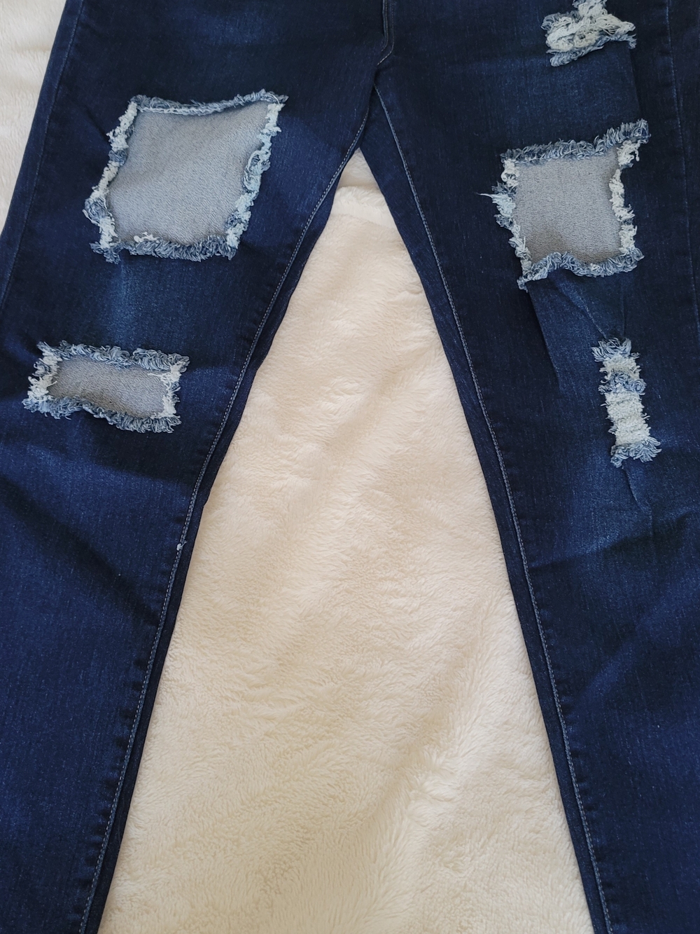 NWOT Fashion Nova Dark Indigo Distressed Skinny Jeans - Picture 6 of 11